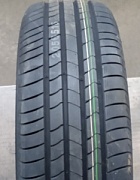 KUMHO  HS52 Ecsta  195/45 R16 80V