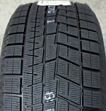 YOKOHAMA  IG60 Ice Guard  215/55 R17 94Q