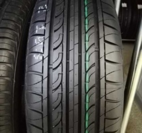 ROYAL BLACK  Royal Mile  205/55 R16  91V