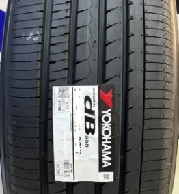 YOKOHAMA  Advan V555   235/45 R18  98W