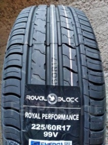 ROYAL BLACK  Royal Perfomance  265/65 R17  112H