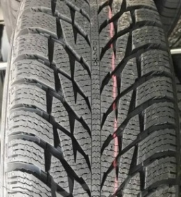 NOKIAN  Hakkapeliitta R3 Suv  235/55 R20 102R 