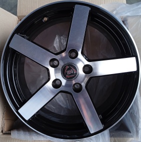 NZ  R-02  6.5/16  5/114.3  67.1  ET43  BKF