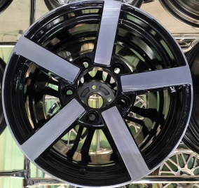 CROSS STREET  CR-25  6.5/16  5/139.7  98,6  ET35  BKF